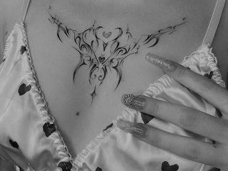 Eroottinen videokeskustelu Foxif