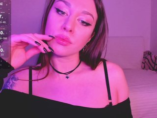 Eroottinen videokeskustelu FoxyAlisa