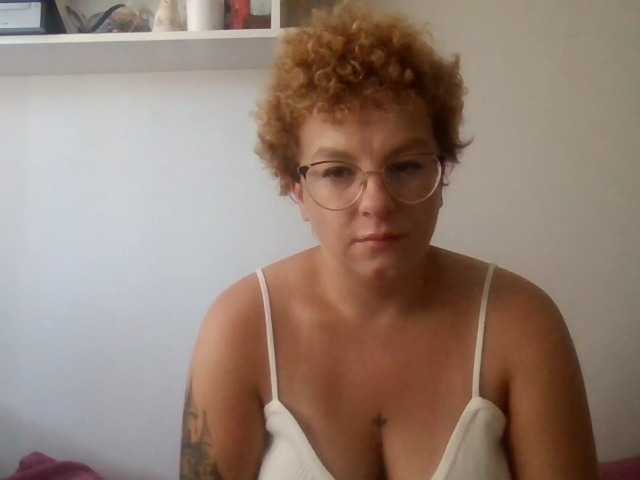 Lähettää kuvakaappauksia FrancesLovely