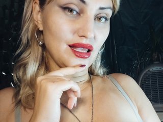 Eroottinen videokeskustelu Freya-Milf