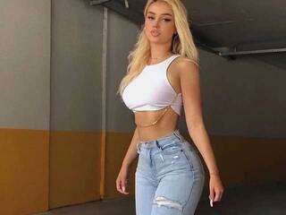 Eroottinen videokeskustelu Fronezart