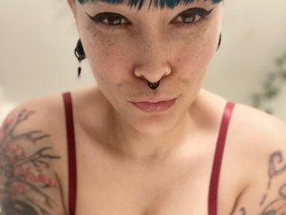 Eroottinen videokeskustelu FRRANNKIE