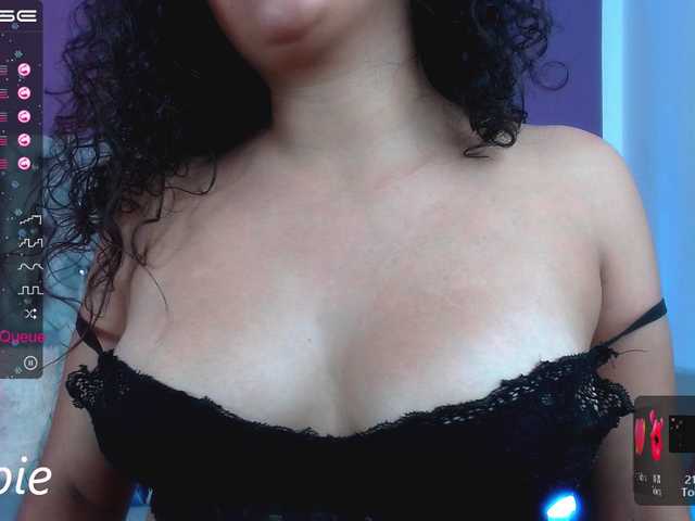Kuvat _Julii_s Naked and Show Cum