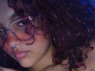 Eroottinen videokeskustelu Gabrielle-D