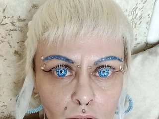 Eroottinen videokeskustelu GardenerofIllusions