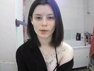 Eroottinen videokeskustelu GeorgeDelacruz