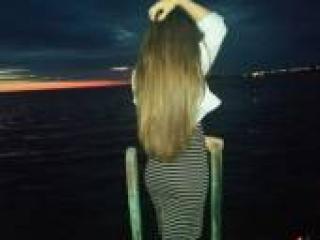 Eroottinen videokeskustelu gessilee