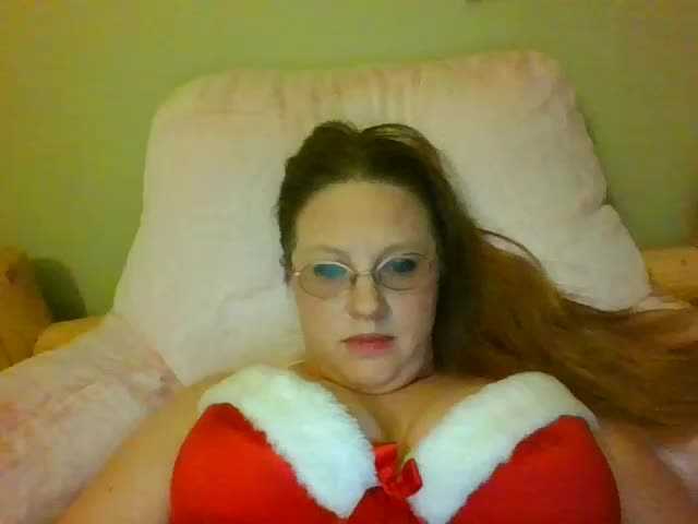 Kuvat ghostears Will I make the naughty or nice list #Lovense#bbw#bigboobs#chubby#daddy#chatting#new