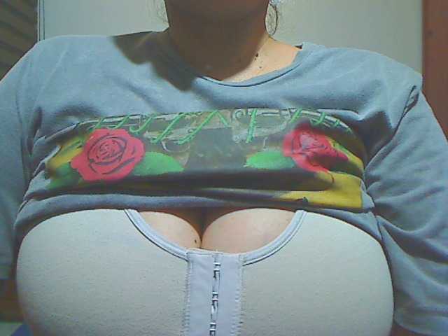 Kuvat GIOVANNA-SEX Welcome To my Room Guys...If u love me 1.000tks...or If you want to give me a day off 10.000tks...Open your cam ? 30tks...Squirt 500tks...