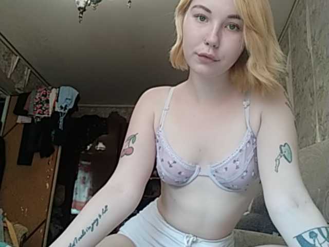 Kuvat daddygirlmeow 600 free show, 200 naked, 40 tits, pussy 80, ass 60