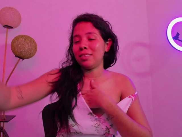 Lähettää kuvakaappauksia Giselle5