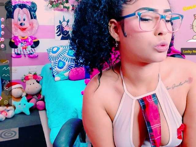 Kuvat GlendaHolt Cum with me! Lovense: Interactive Toy that vibrates with your Tips - Multi-Goal : Cum Show #feet # latina #26 #ne