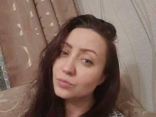 Eroottinen videokeskustelu GoldenPeach