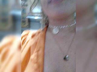 Eroottinen videokeskustelu Good-woman