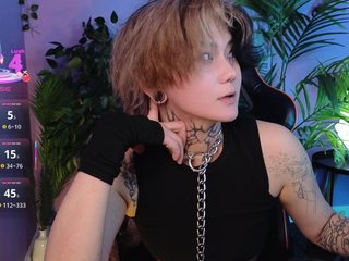 Eroottinen videokeskustelu Ravens_Nest