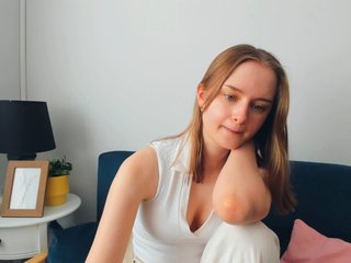 Eroottinen videokeskustelu GraceDear