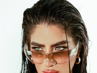 Eroottinen videokeskustelu GraceDupont