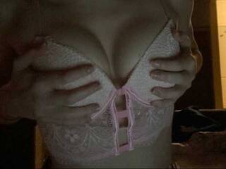 Eroottinen videokeskustelu hancha-1