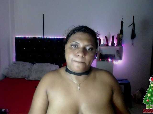Kuvat hannalemuath #squirt #latina #bigass #bbw helo guys welcome to my room I want to play and do jets a lot today