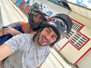 Eroottinen videokeskustelu hannandchristo