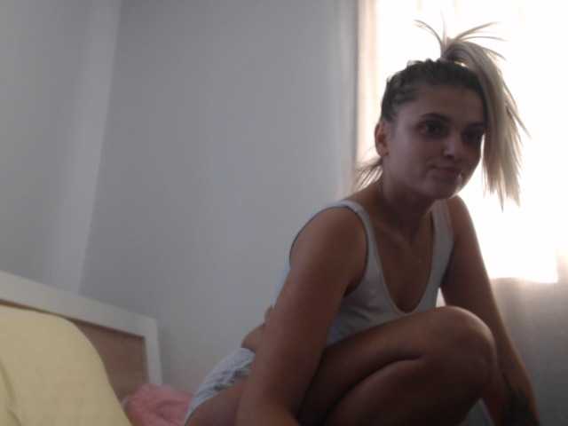 Kuvat harlyblue hello guys and girls why not?what you found in my room ?you found lush , ass pussy fingers but you found a frend and a good talk to!#boobs 15 ,pussy 30,finger pussy 44 finger ass55,pm 1 feet 5 and come and discover me !