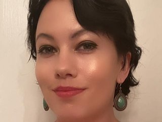 Eroottinen videokeskustelu Hazelrea