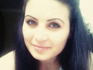 Eroottinen videokeskustelu hele-n