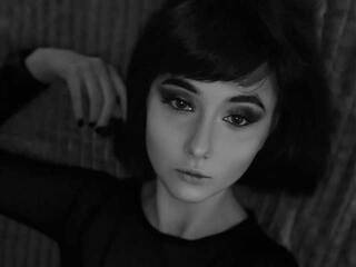 Eroottinen videokeskustelu Helenaobscura