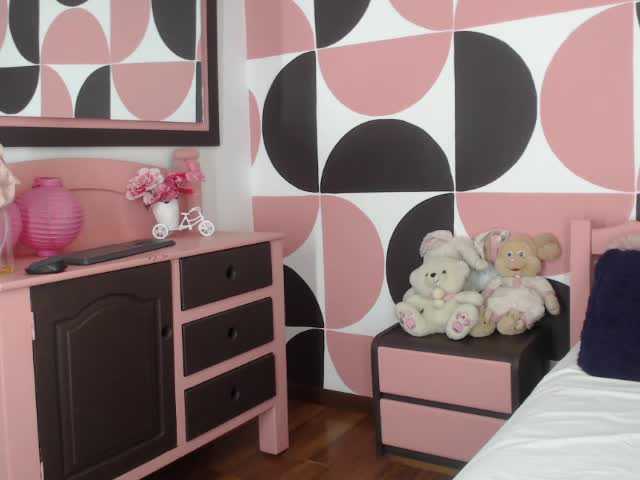 Lähettää kuvakaappauksia hellen-kindly