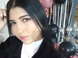 Eroottinen videokeskustelu hellenmoon