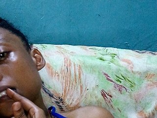 Eroottinen videokeskustelu Hennesy-Camila