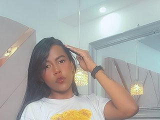 Eroottinen videokeskustelu hillaryroah