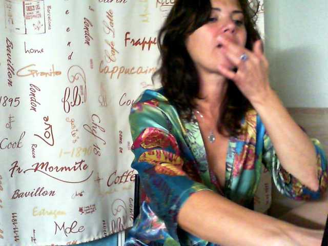 Lähettää kuvakaappauksia Hirrona