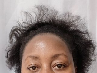 Eroottinen videokeskustelu Honeypot254