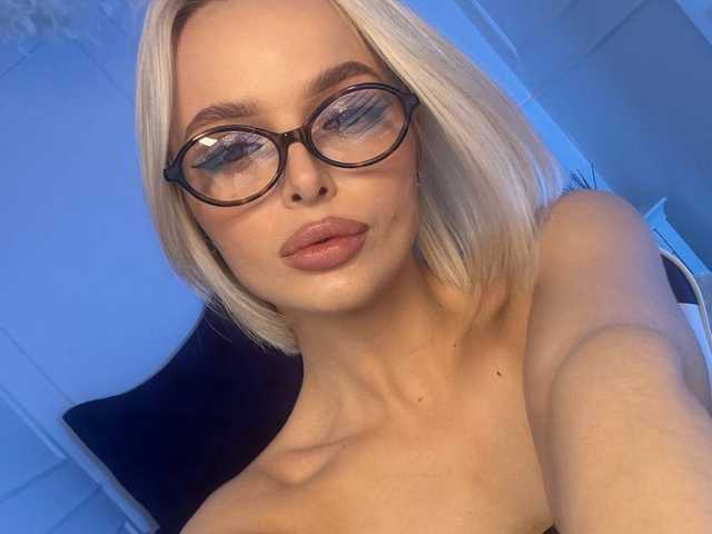 Kuva profiilista horny-blondie