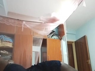Eroottinen videokeskustelu Hornypee295