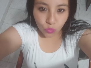 Eroottinen videokeskustelu Hot4mommy