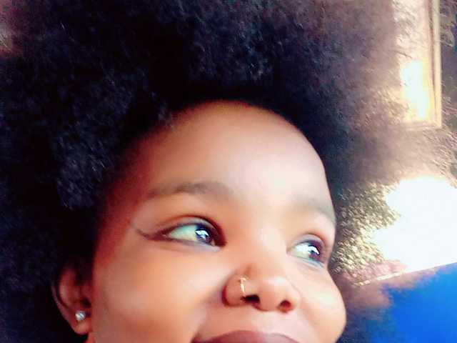 Kuva profiilista HotAFQueen