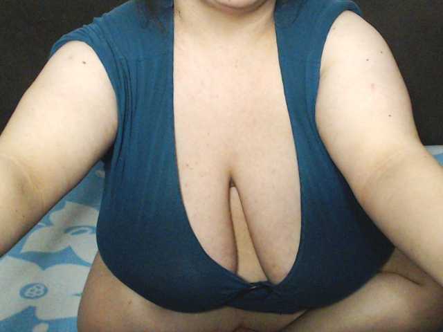 Kuvat hotbbwboobs Hi guys. I'm new here. Make me happy #40 flash boobs #50 oil lotion on boobs #60 flash ass #80 flash pussy #100 Snapchat #150 naked #170 finger pussy #200 Dildo in pussy