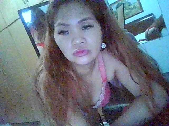 Kuvat HotbettyNuts FEEL FREE TO MSG. ME HOW CAN I SATISFY UR NEEDS. LETS PLAY AND HAVE SOME FUN IN MY ROOM. UR TIPS SOUNDS GOOD TO EARS