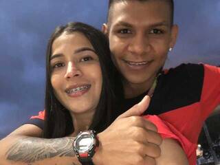 Eroottinen videokeskustelu Hotcouple-25