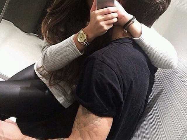 Kuva profiilista hot-couple-ind