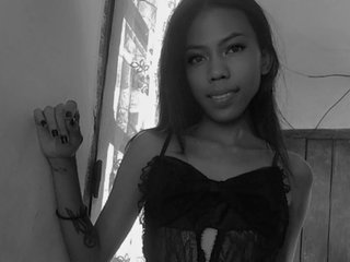 Eroottinen videokeskustelu HotLunah