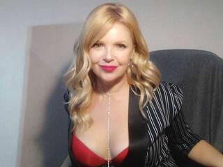 Eroottinen videokeskustelu Hotmidnight