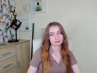 Eroottinen videokeskustelu HotNina19
