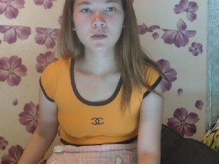 Lähettää kuvakaappauksia hottiekylie27