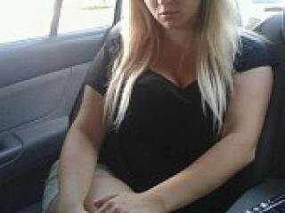 Eroottinen videokeskustelu hottielana