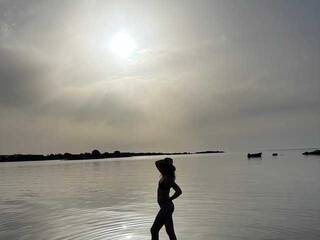 Eroottinen videokeskustelu hottieMaya