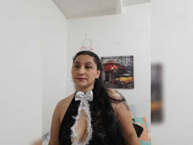 Kuvat HotxKarina Hello¡¡¡ latina#play naked for 100 tips#boob for 30# make happy day @total Wanna get me naked? Take me to Private chat and im all yours @sofar @remain Wanna get me naked? Take me to Private chat and im all yours @latina @squirt