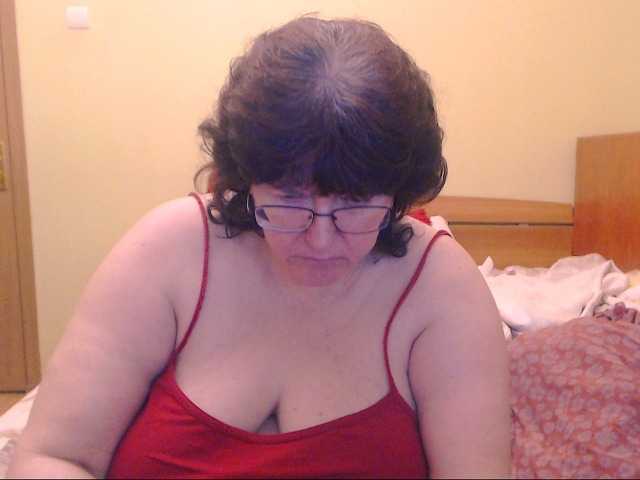 Lähettää kuvakaappauksia HugeTitsXXX